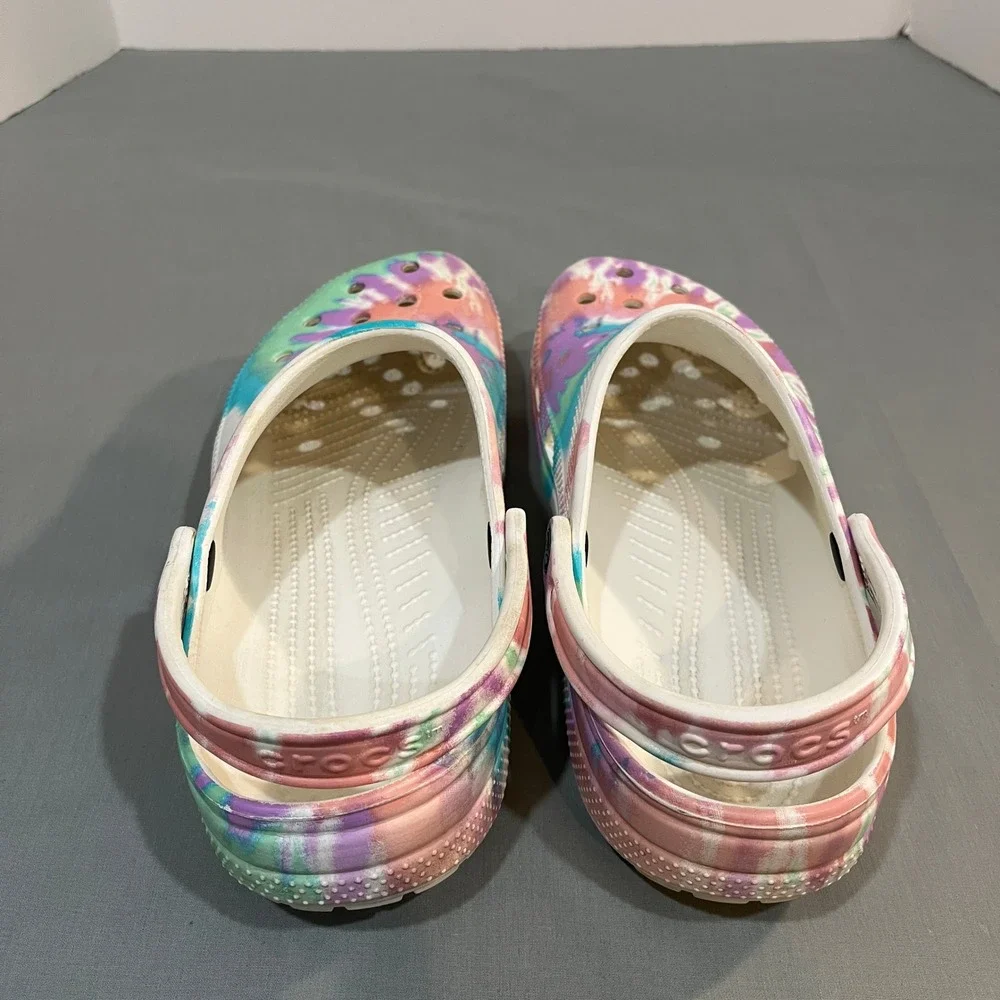 Crocs Classic Clogs Mens 11 Multi Color Tie Dye Graphic Slip On Shoes